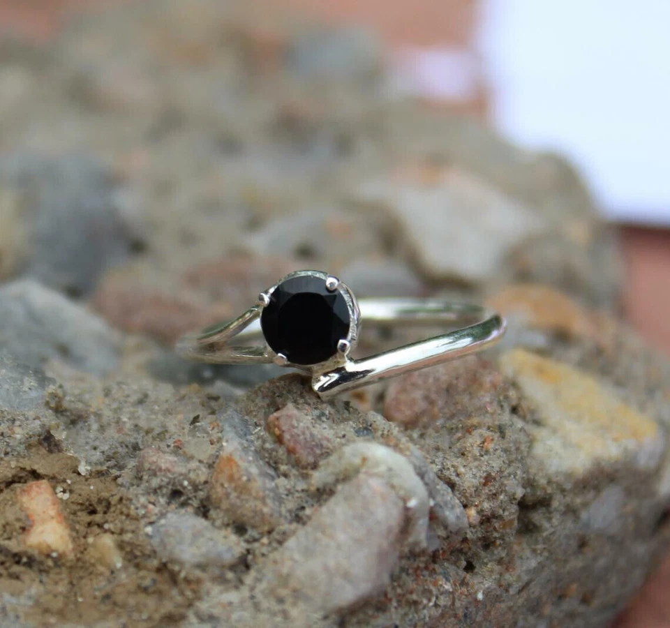 Rotondo Onice Nera Anello, Graffa Set, Artigianale Unico Regalo Per Lei Mom - Immagine 4 di 4