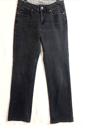 Lee Women's Size 8M Natural Straight Leg Jeans Just Below the Waist Black