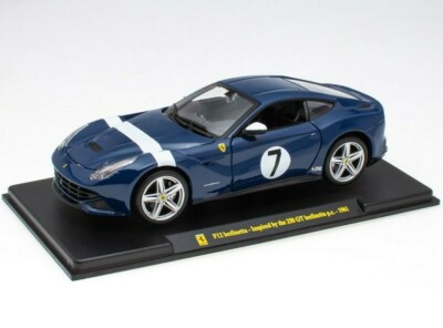 Ferrari F12 Berlinetta Inspired by the 250GT 1961 24F056 HACHETTE
