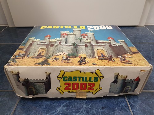 Castillo 2000 España 1:32 CASTILLO MEDIEVAL CABALLERO Plástico ¡Tamaño Grande! Casi nuevo en caja 68 Exin - Imagen 8 de 10