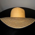 Picture 3 of 8
