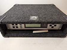 Behringer Equalizer Ultra Curve Model DSP 800...
