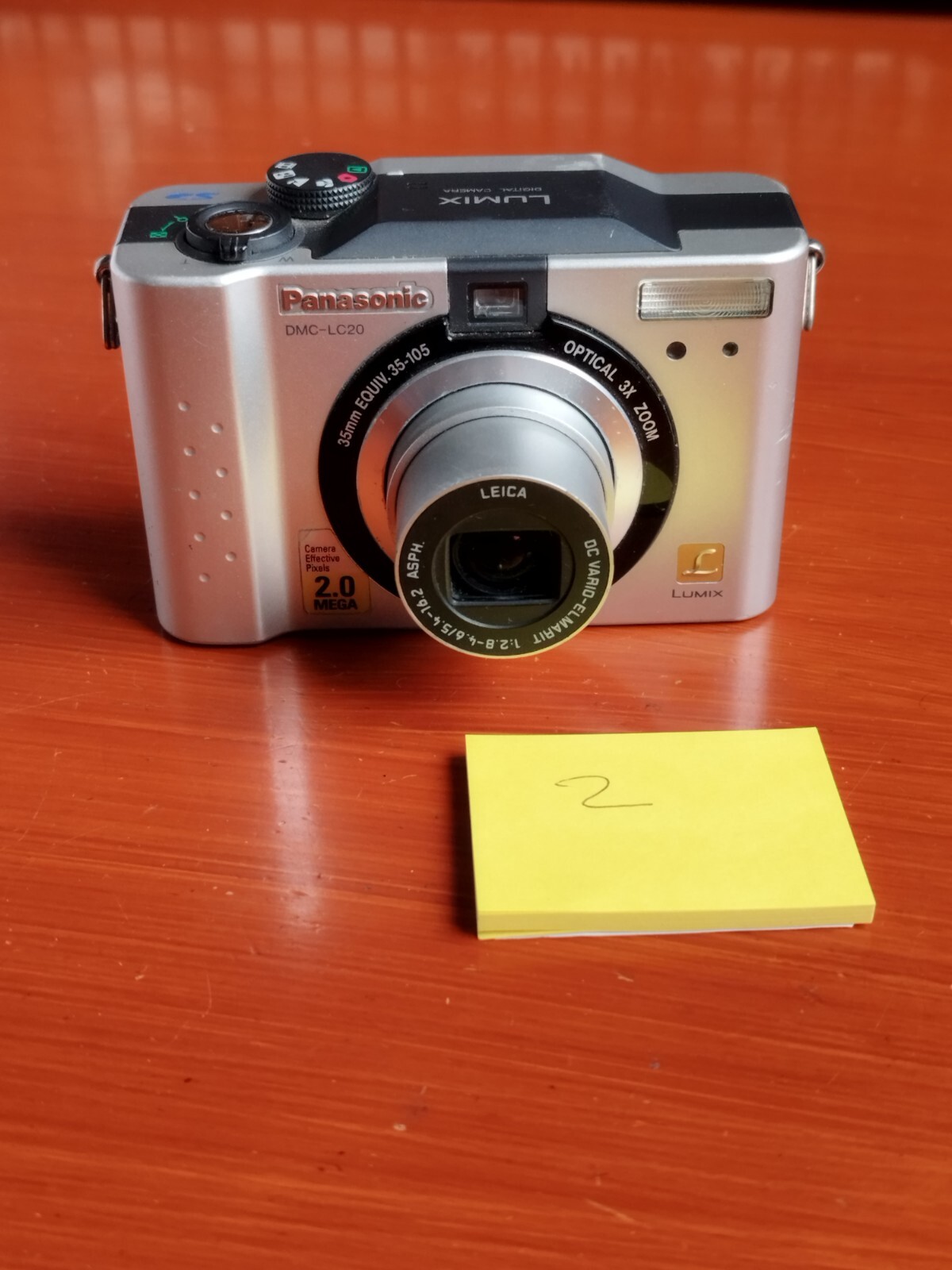 Panasonic Lumix DMC-LC 20