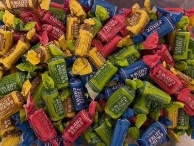 Tootsie Roll Fruit Chews BULK CANDY - 1/2  POUND BAG- {MIX OF 4 FRUIT FLAVORS}