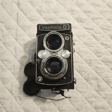 Yashica-D TLR Medium Format Film Camera With Case As-Is UNTESTED