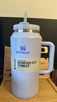 STANLEY Quencher H2.0 Tumbler with Handle and Straw 64 oz | Flowstate 3-Position