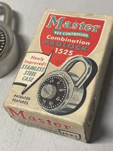Candado combinado vintage MASTER LOCK 1525 con caja y sello original ¡NUEVO! - Imagen 2 de 8