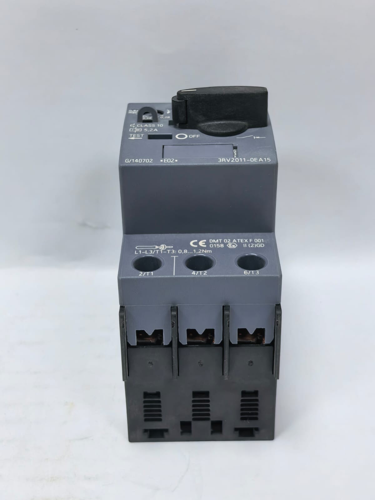 Siemens 3RV2011-0EA15 SIEMENS 3RV2011-0EA15 MOTOR PROTECTION CIRCUIT BREAKER 8