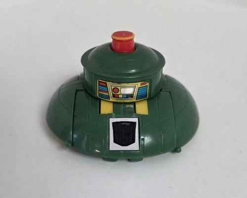 Vintage 1984 Takara Hasbro Transformers G1 Autobot Cosmos Action Figure