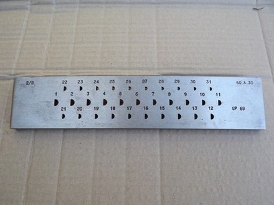 Juwelier Drahtziehteller Halbmondplatte 2/B 60.A.30 SP69