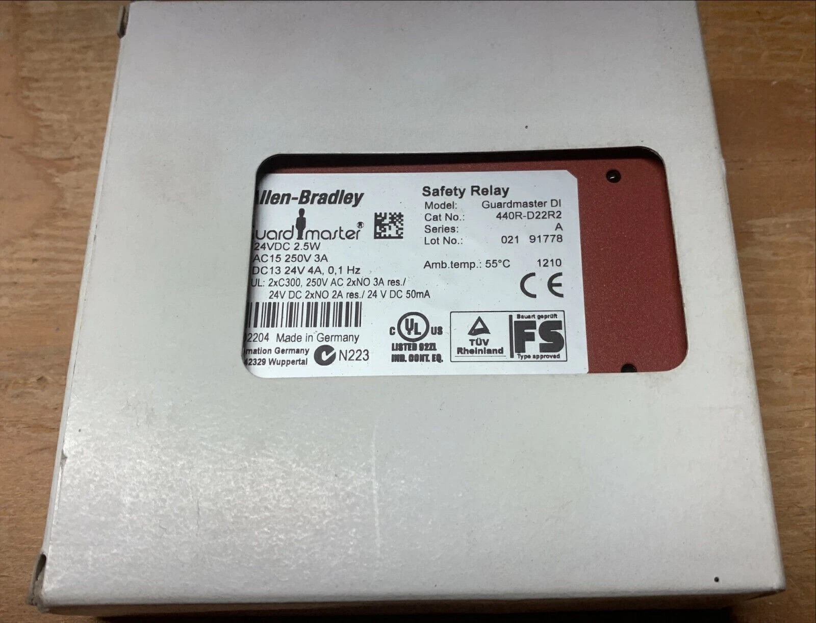 1PCS 2023 AB 440R-D22R2 serA Guardmaster Dual Input DI Safety Relay GSR