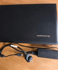 Laptop Lenovo 1 TB 8GB Ram mit Netzteil Akku zum herausnehmen