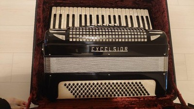 Excelsior Mod.400 Accordion With Case Overhauled | eBay