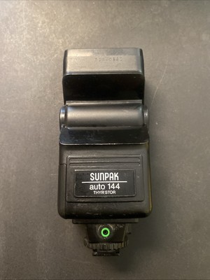 SunPak Corporation Auto 144 Thyristor Flash