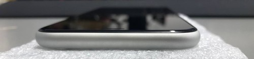 iPhone XR - 64GB - BIAŁY- ODBLOKOWANY "magazyn A2" (I 70) - Zdjęcie 4 z 7