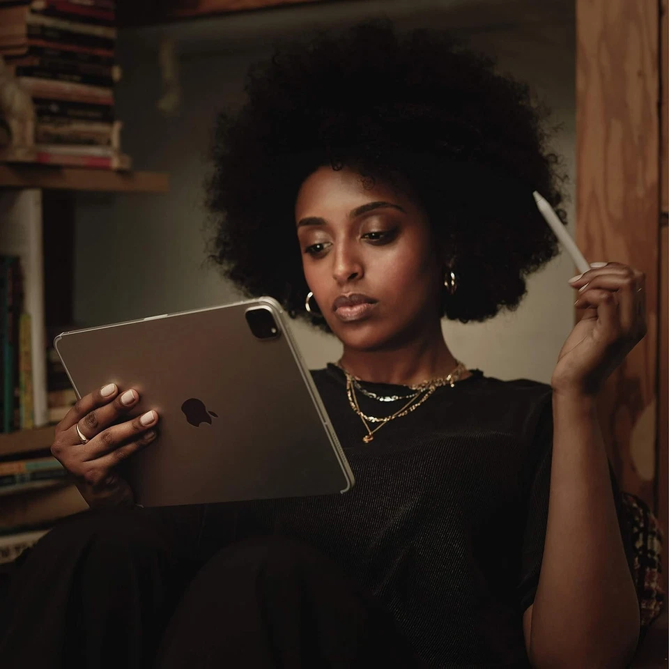 Apple iPad Pro 12.9-inch (4th generation) · 128GB · Wi-Fi, photo 4 of 5