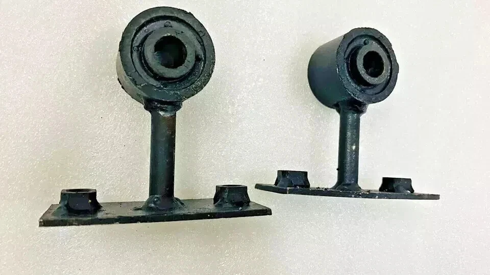 Juego de 2 eslabones oscilantes estabilizador delantero aptos para Suzuki Samurai SJ413 SJ410 Foto 2 de 4