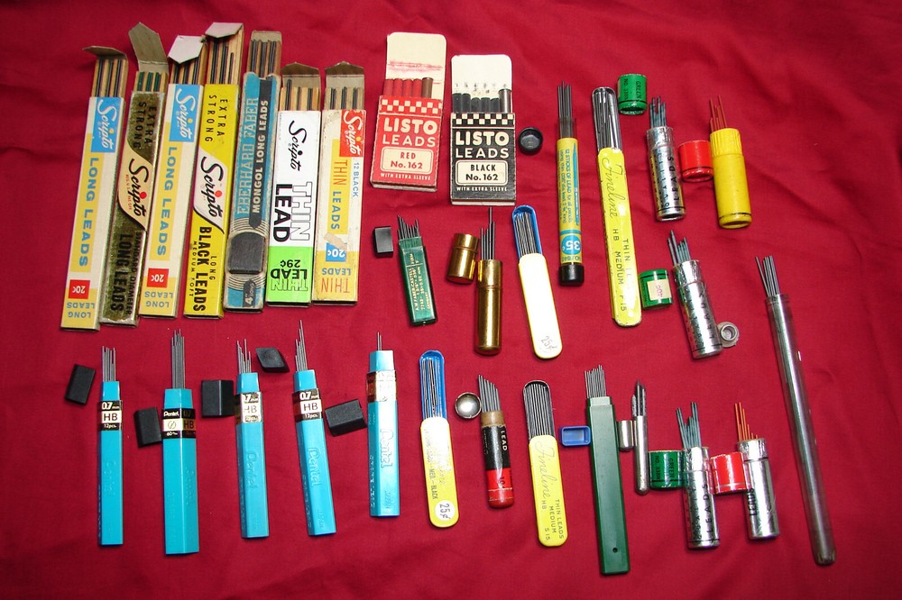 Mechanical Pencil Lead, Large Lot of 30 Miscellanies Lead,Black,Red,Green Lead
