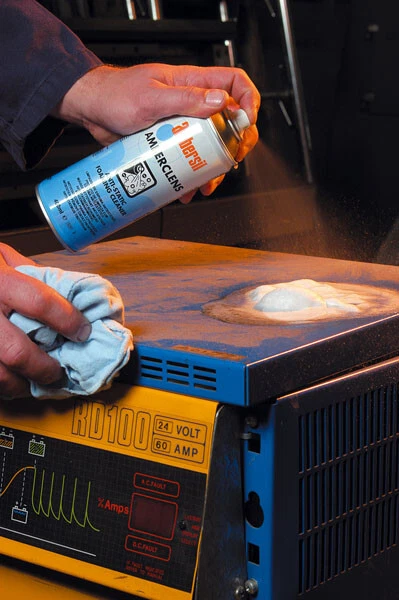 Ambersil 400ml Amberclens Aerosol Anti-Static Foaming Cleaner 31592 - Image 2 of 3