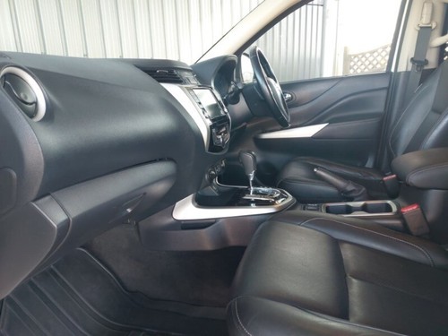 2021 Nissan Navara Double Cab Pick Up Tekna 2.3dCi 190 TT 4WD Auto Pick-up Diese - Picture 5 of 19