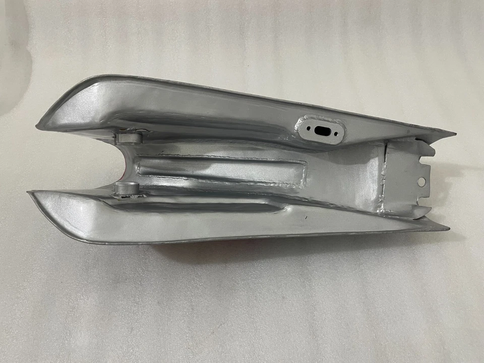 Honda TL 125 S AÑO 1978 modelo acero rojo y plata pintado tanque de gasolina + tapa Foto 2 de 2