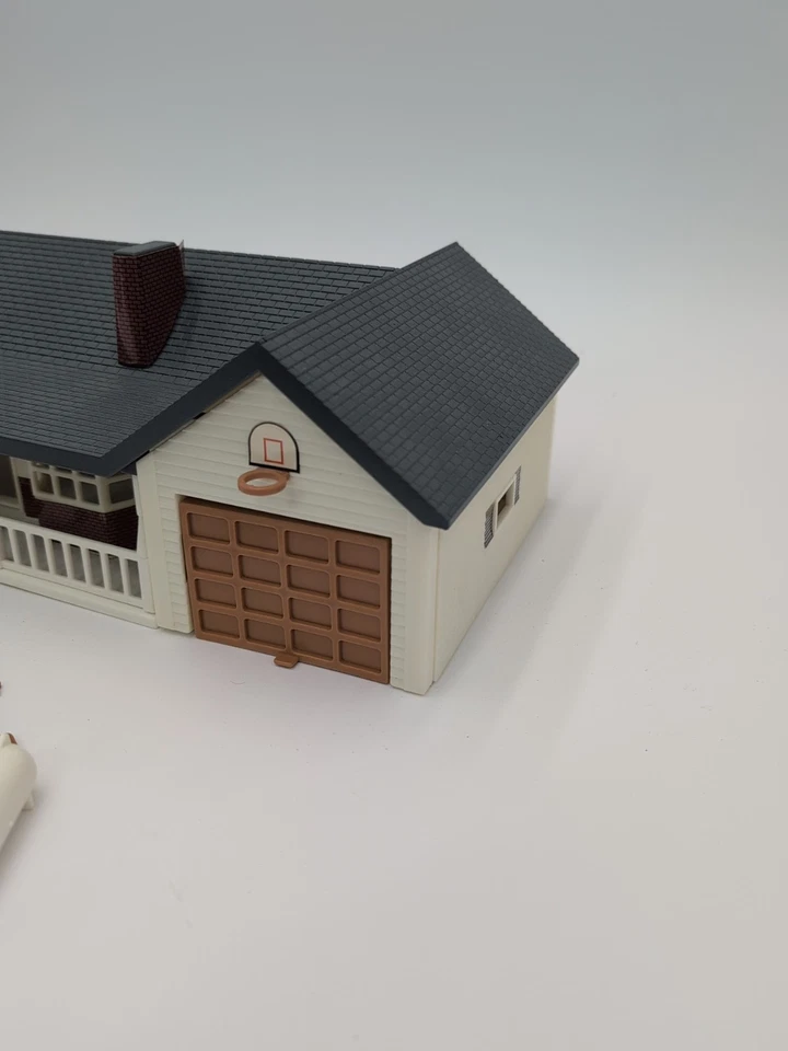 1/64 Ertl Farm Country Farm House Set Single Story #2 - Image 4 of 4