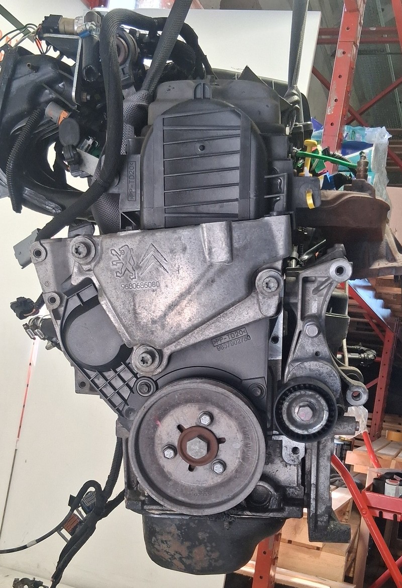 135CW Motore semicompl. HFV CITROEN C2 1.4 Ber. 3p/b/1360cc