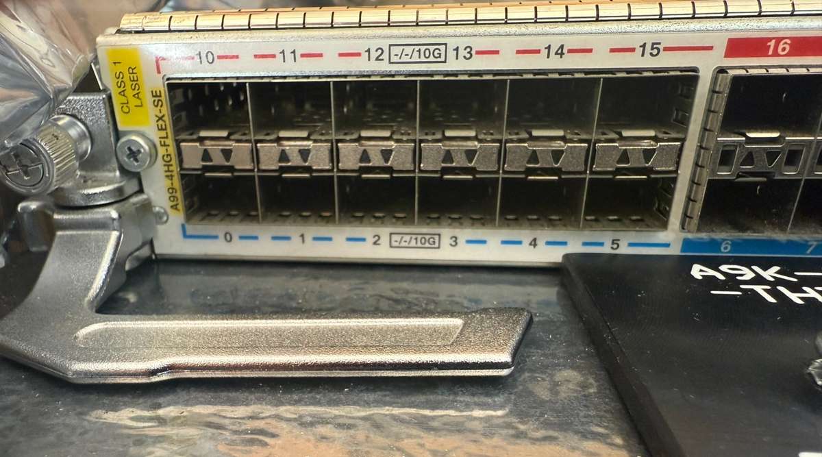 Cisco A99-4HG-FLEX-SE ASR 9900 400GE Service Edge Combo Line Card