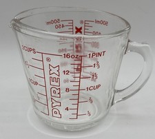 Vintage PYREX 516 Red All Capital Lettering 2...
