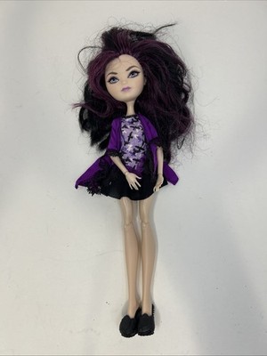 Mattel Ever After High Getting Fairest Raven Queen Fashion Doll 2012 Incomplete