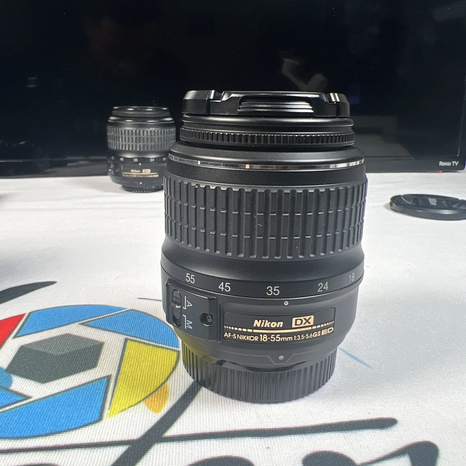 Lente de zoom Nikon AF-S Nikkor 18-55mm f/3.5-5.6Gii VR DX bom estado - Imagem 2 de 4