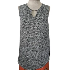 Black and White Keyhole Sleeveless Blouse Size XS