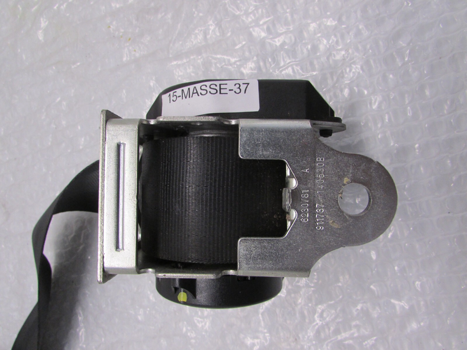 2014-2017 MASERATI QUATTROPORTE REAR CENTER MIDDLE SEATBELT RETRACTOR 6700125100