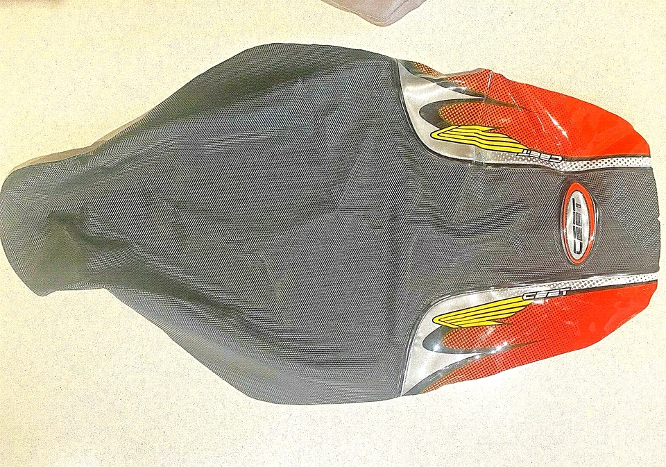 ALA HONDA CR, RETRO, FUNDA ASIENTO, RP274 T1D. Foto 2 de 4