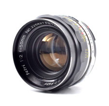 RARE   Mint  PETRI C.C Auto petri 55mm f/2 Standard Prime Lens From Japan 1408