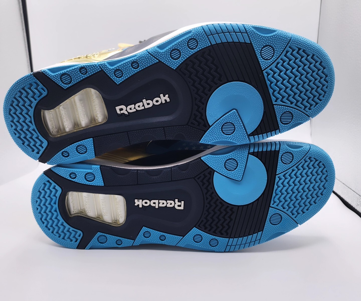 Size 11 - Reebok Major x The Pump Certified 25th Anniversary image 4