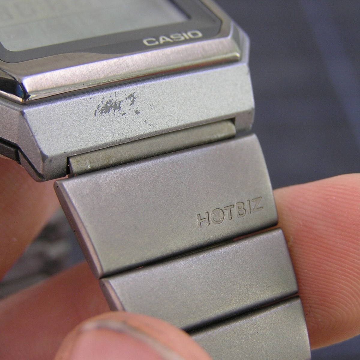 【希少】 CASIO DATABANK HOTBIZ VDB-2000 90s CASIO VDB 2000 Data Bank HOTBIZ Vintage 90s Touch Panel Gold