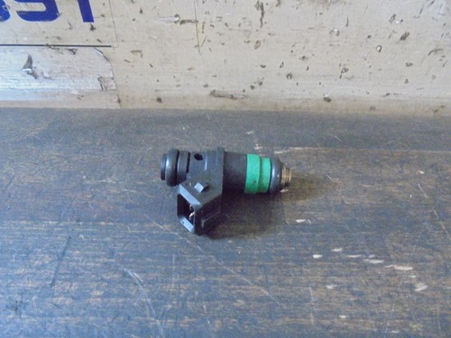 Renault Scenic II Einspritzventil H028797 2.0 98kW F4R771 161811