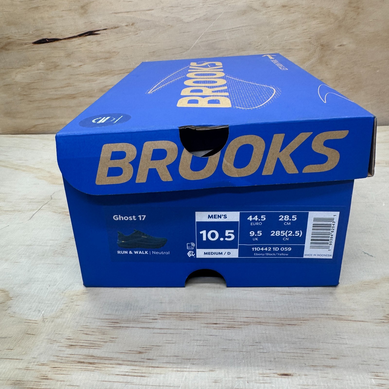 NEW Brooks Ghost 17 Ebony Yellow Running Shoes 1104421D059 Mens Sz 10.5 thumbnail 2