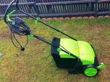 Lawn Raker/Scarifier "The Handy"