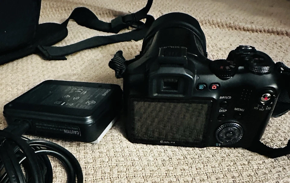 Casio Exilim EX-F1 Foto 3 de 4