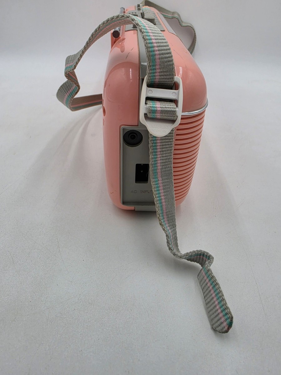 VTG Pink/Peach SHARP QT-50(P) AM/FM Stereo Radio Cassette STRANGER