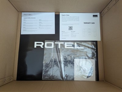Rotel RCD-1572 CD Player, Black (Used) #1179