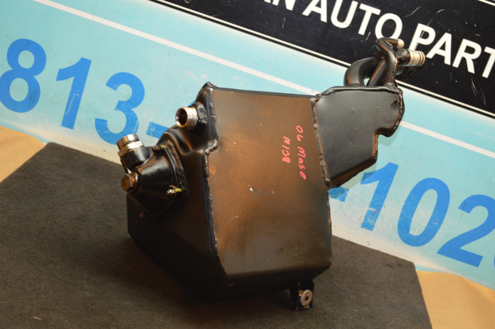 2006 M139 MASERATI QUATTROPORTE 4.2L V8 ENGINE OIL PAN RESERVOIR TANK OEM