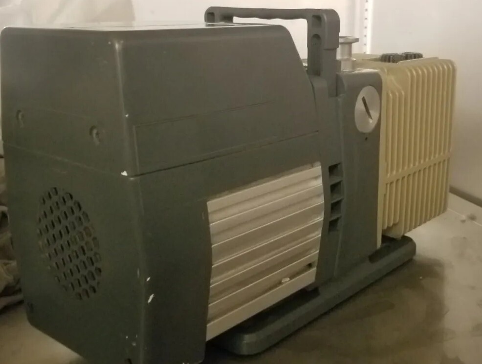 Tested Alcatel Pascal 2005 SD Dual Stage Rotary Vane Vacuum Tested Alcatel Pascal 2005 SD Dual Stage Rotary Vane Vacuum