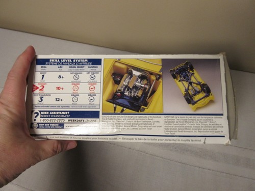 Vtg. Revell Monogram Vette AGIN -Thom Taylor 1:24 Model Kit unassembled Skill 2 - Picture 4 of 6