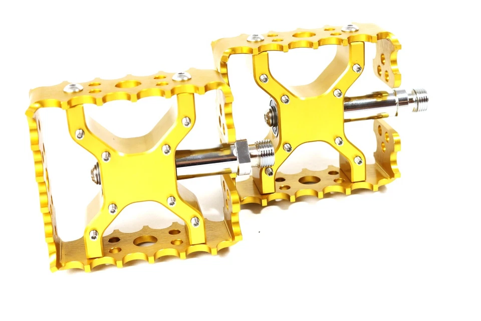 Smooth BMX Pedals 9/16 BMX 6061 billet aluminum body stainless hardware - Image 2 of 4