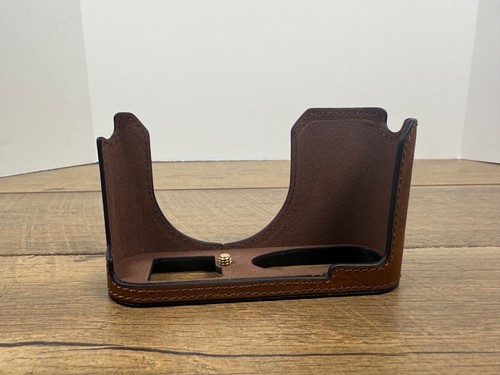 Medio estuche para cámara Leica Q3 agarre cuero genuino insertado cubierta hecha a mano - Imagen 4 de 4