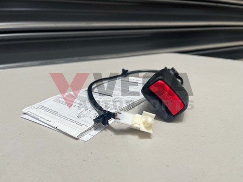 Seat Belt Buckle (Front, RHS) to suit Mitsubishi Lancer Evolution 7 / 8 / 9 CT9A - Picture 2 of 4