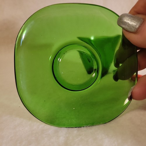 Vtg Vereco Mid Century Modern Emerald Green Glass Small Cup & Saucer France - Picture 4 of 5
